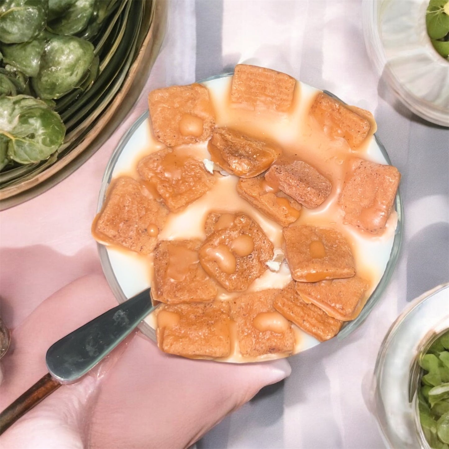 cinnamon toast crunch candle